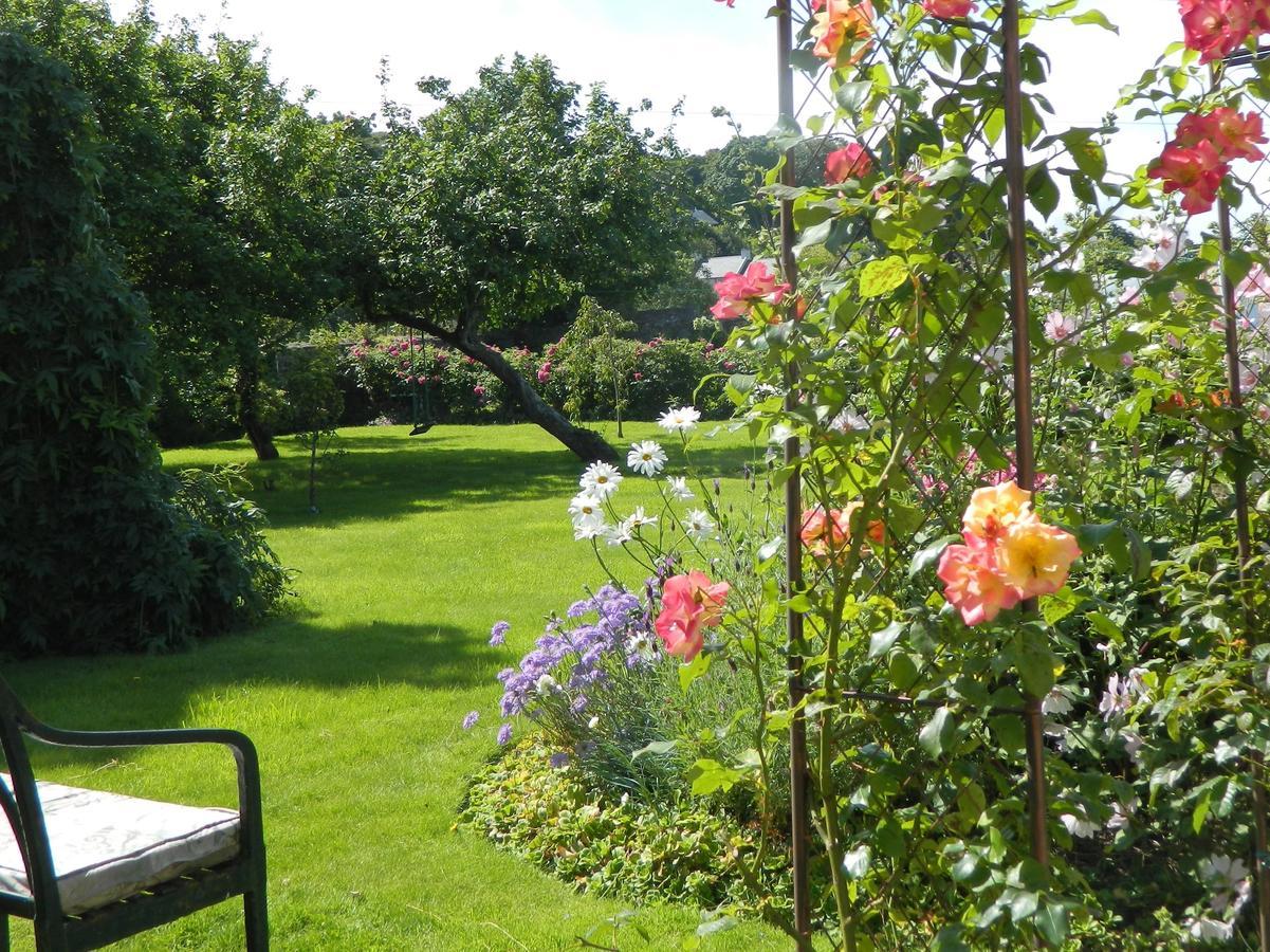 Sydney House Bed & Breakfast Cromarty Exterior photo